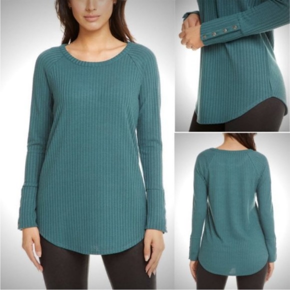 NWOT, Chaser, Women’s LS waffle top, buttons at wrists, rounded hem - Picture 4 of 6